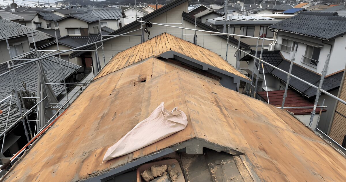 屋根カバー工法・葺き替え